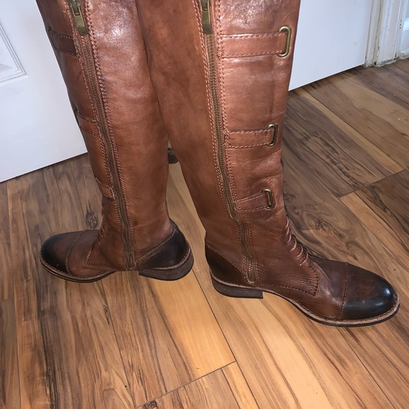 Vince Camuto Brown Boots, Size 5.5 (36) - Picture 3 of 10